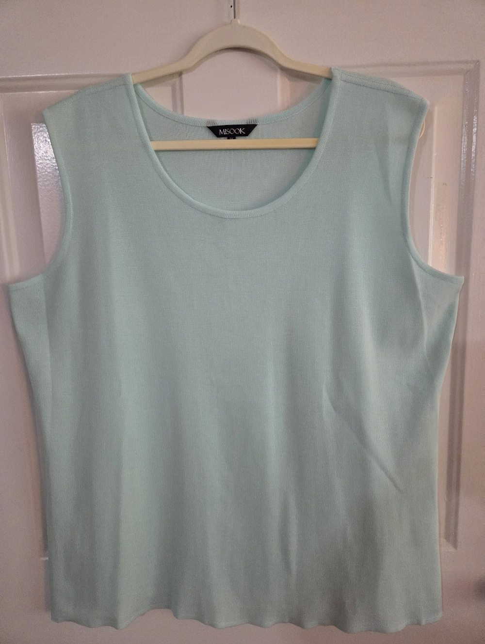 Misook Knit Tank Top Scoop Neck Sleeveless Shell Side Slit Mint Green Size 1X